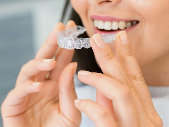 Invisalign Kraków – wszystko, co warto wiedzieć przed pierwszą wizytą